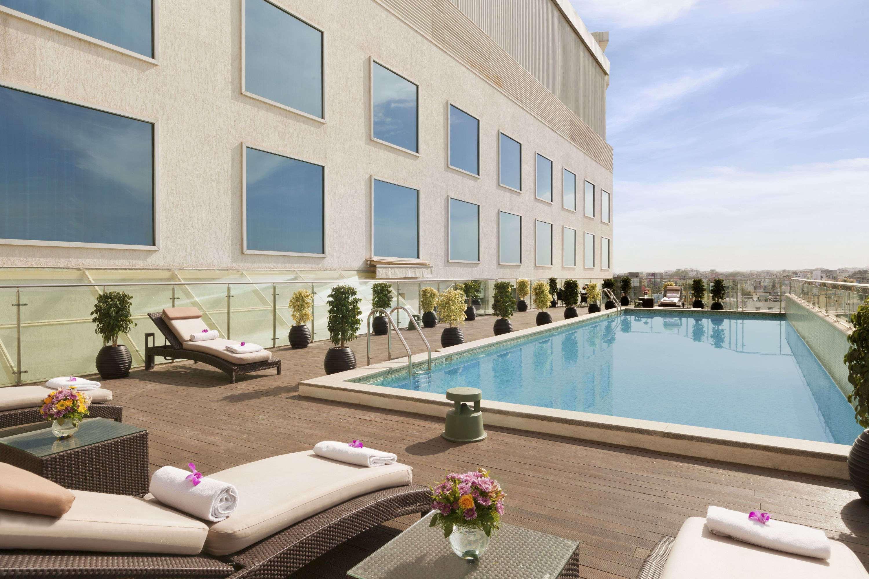 Howard Johnson By Wyndham, Hebbal, Bengaluru Esterno foto