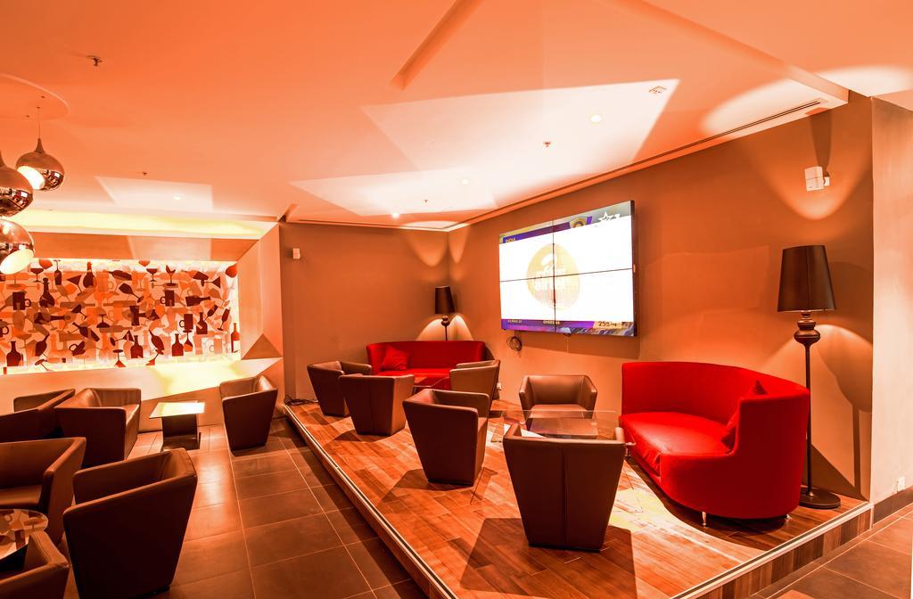 Howard Johnson By Wyndham, Hebbal, Bengaluru Esterno foto