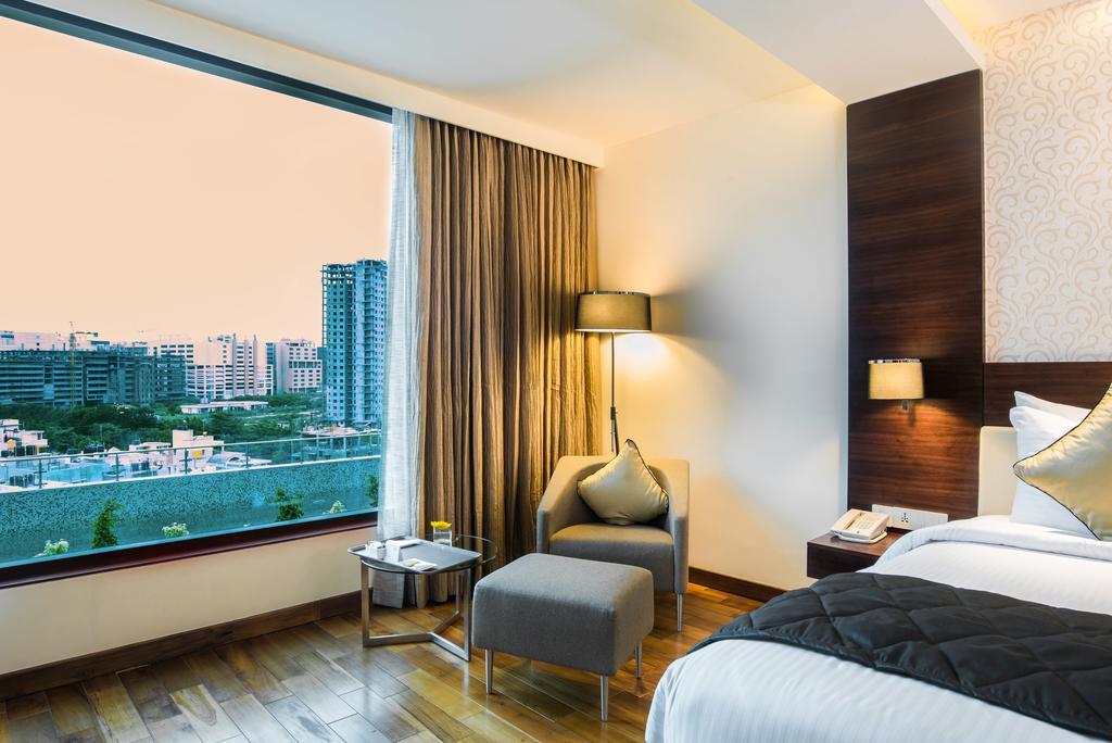 Howard Johnson By Wyndham, Hebbal, Bengaluru Esterno foto