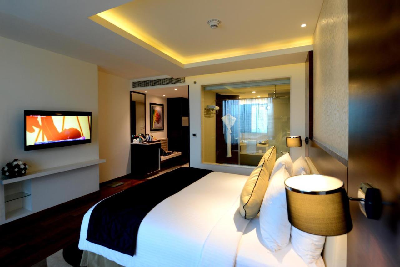 Howard Johnson By Wyndham, Hebbal, Bengaluru Esterno foto